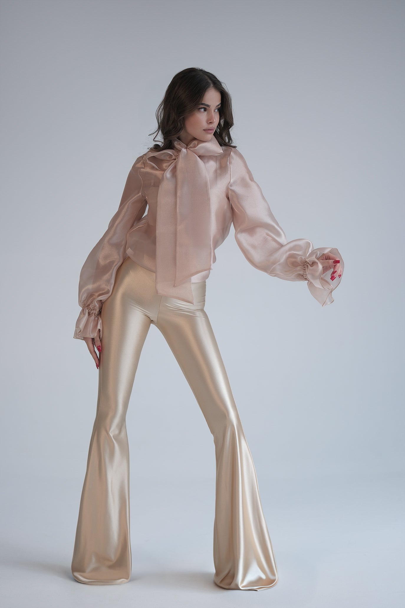 Клин с металически ефект в златисто: : Luster