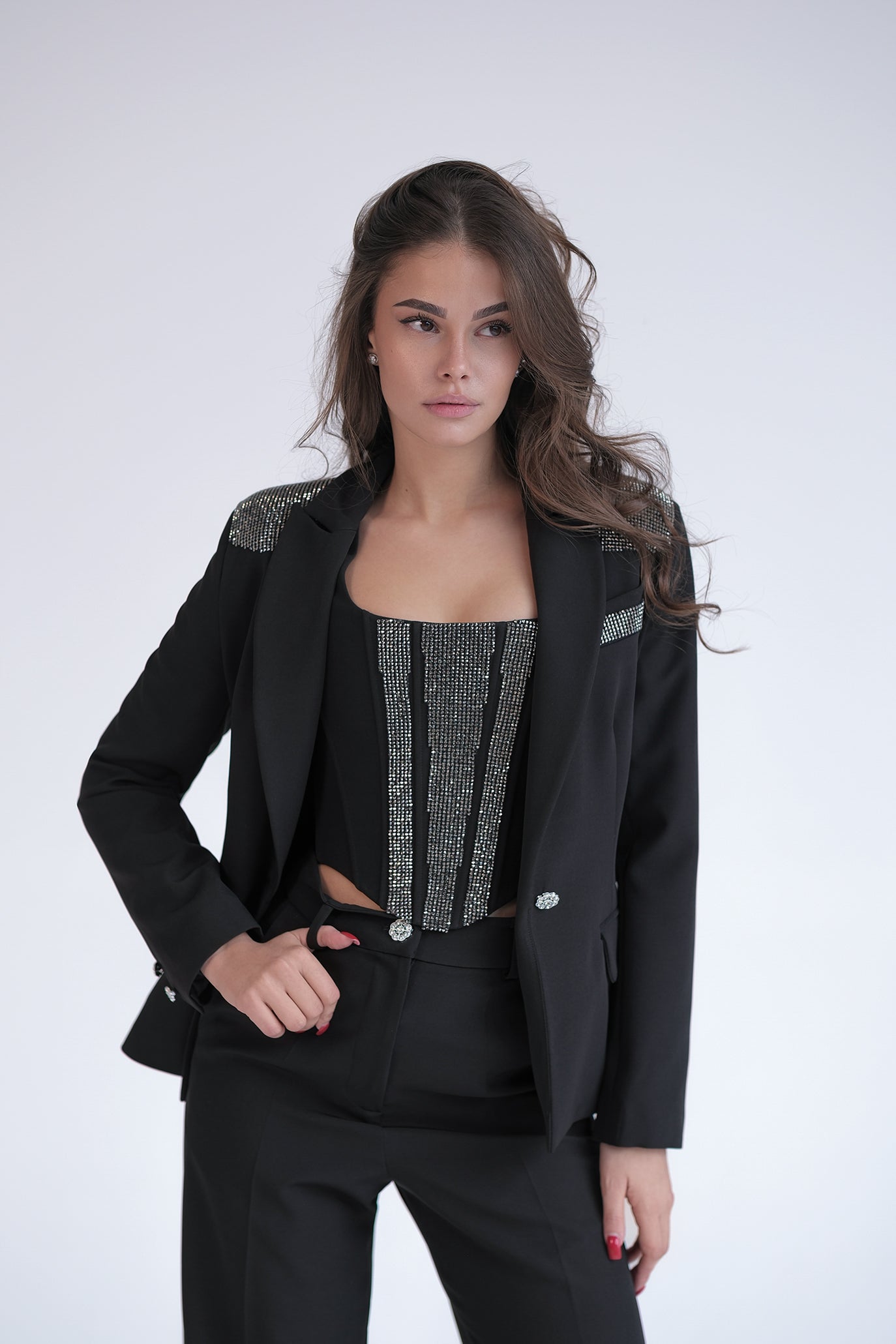 Бюстие с блестящи елементи в черно: Selenes