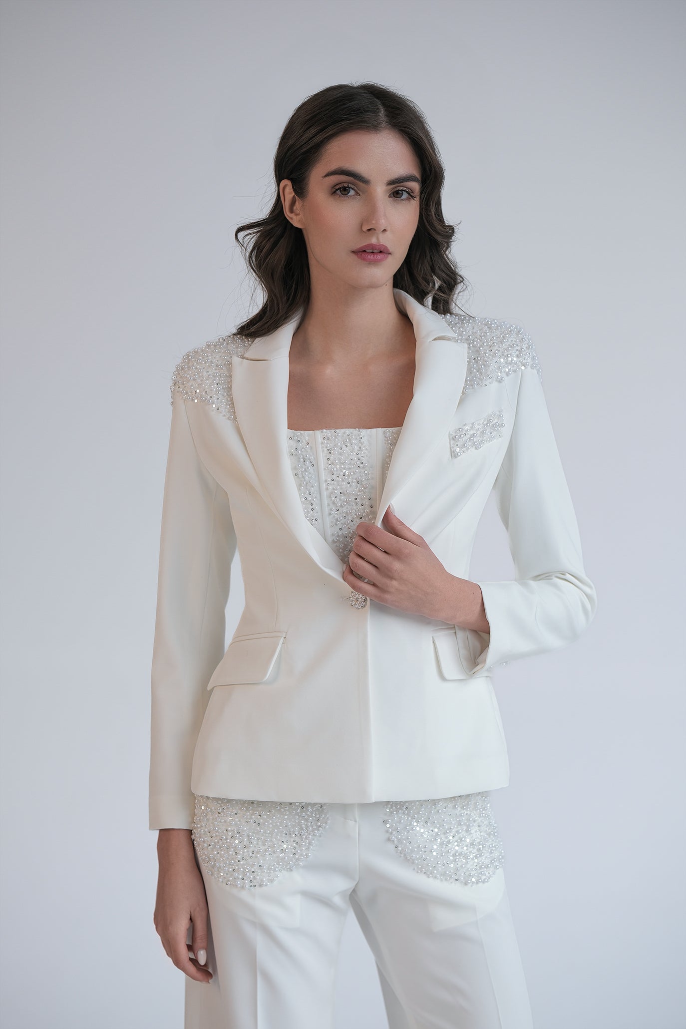 Сако с блестящи елементи в бяло: Selenes