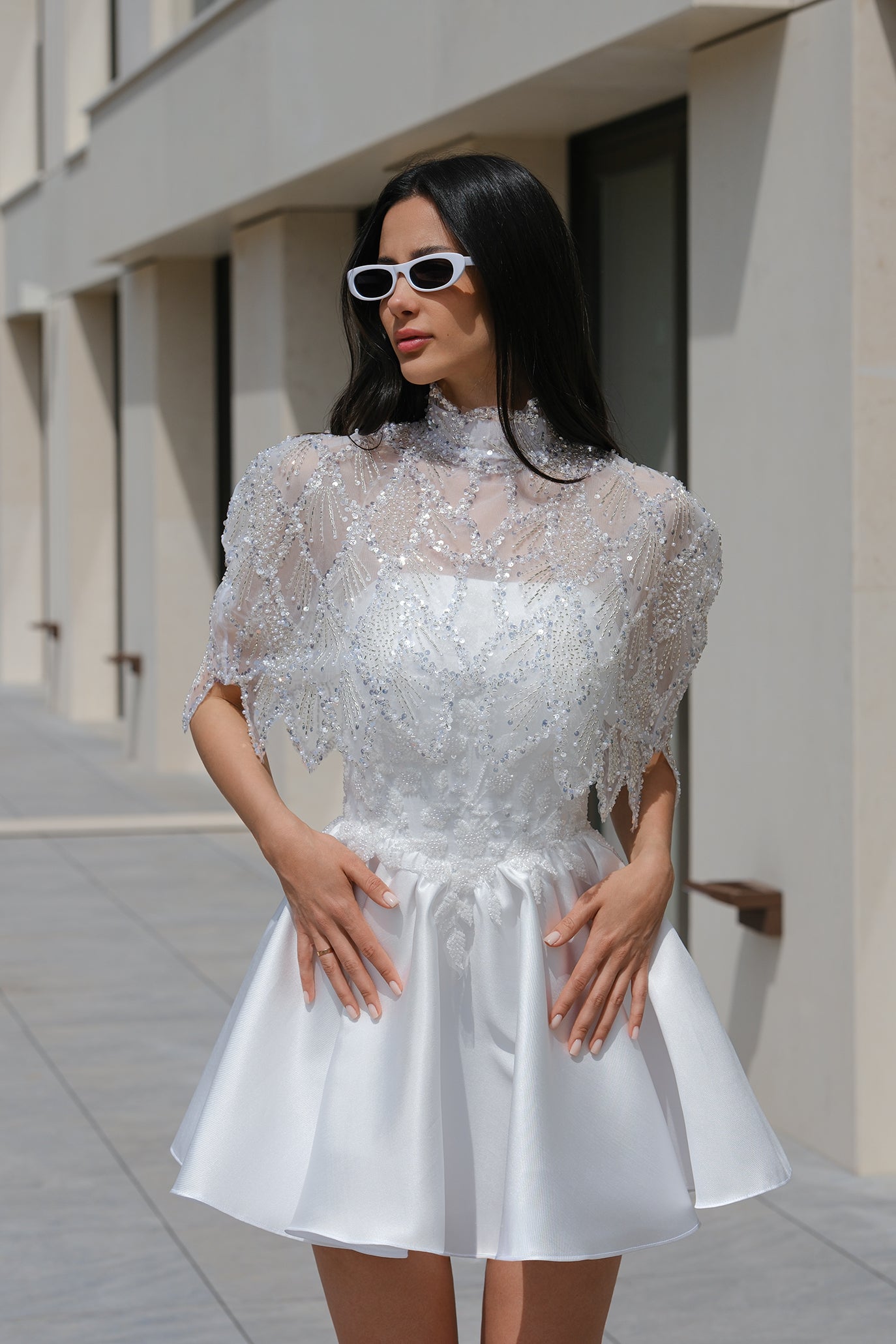 Ръчно изработена яка в бяло: Luxury Blossom