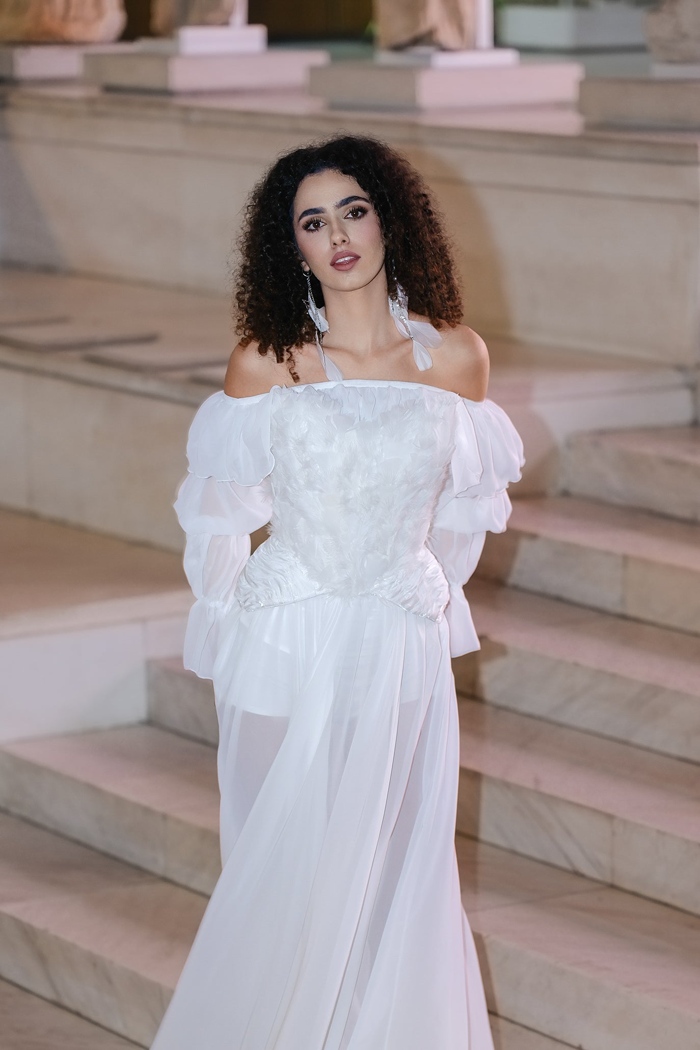 Корсет в бяло: True Angel