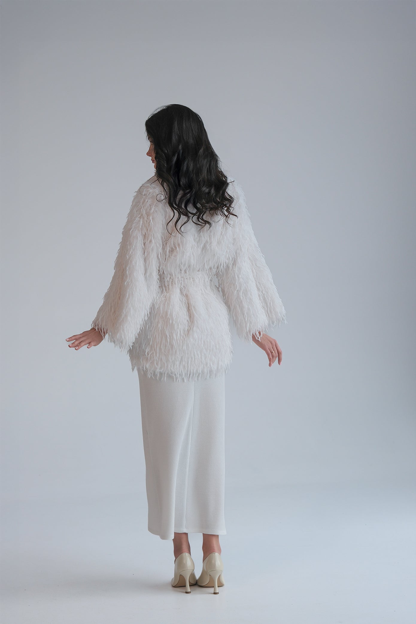 Жилетка / палто в бяло: Regina