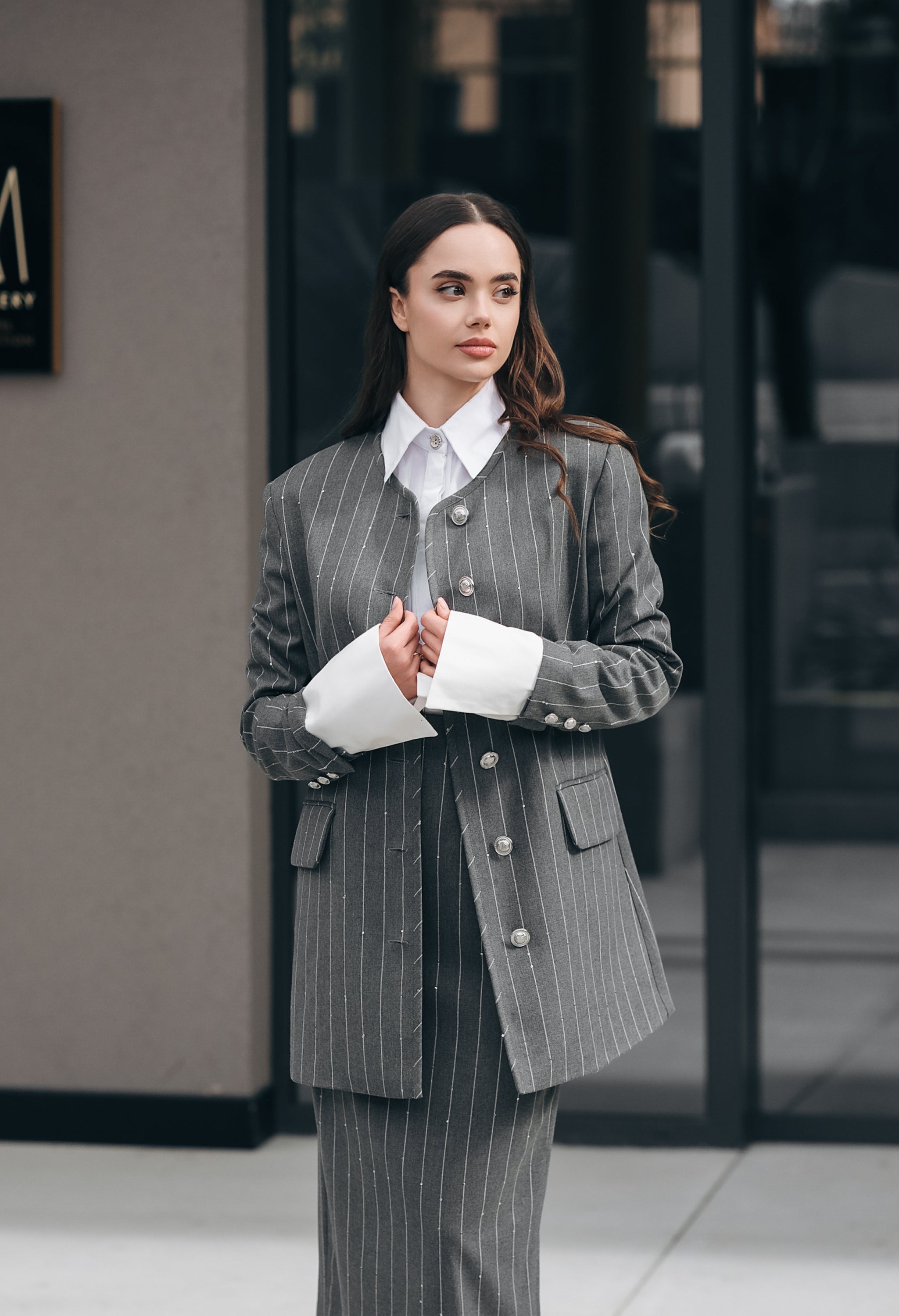 Костюм с пола молив в сиво: Atanasia