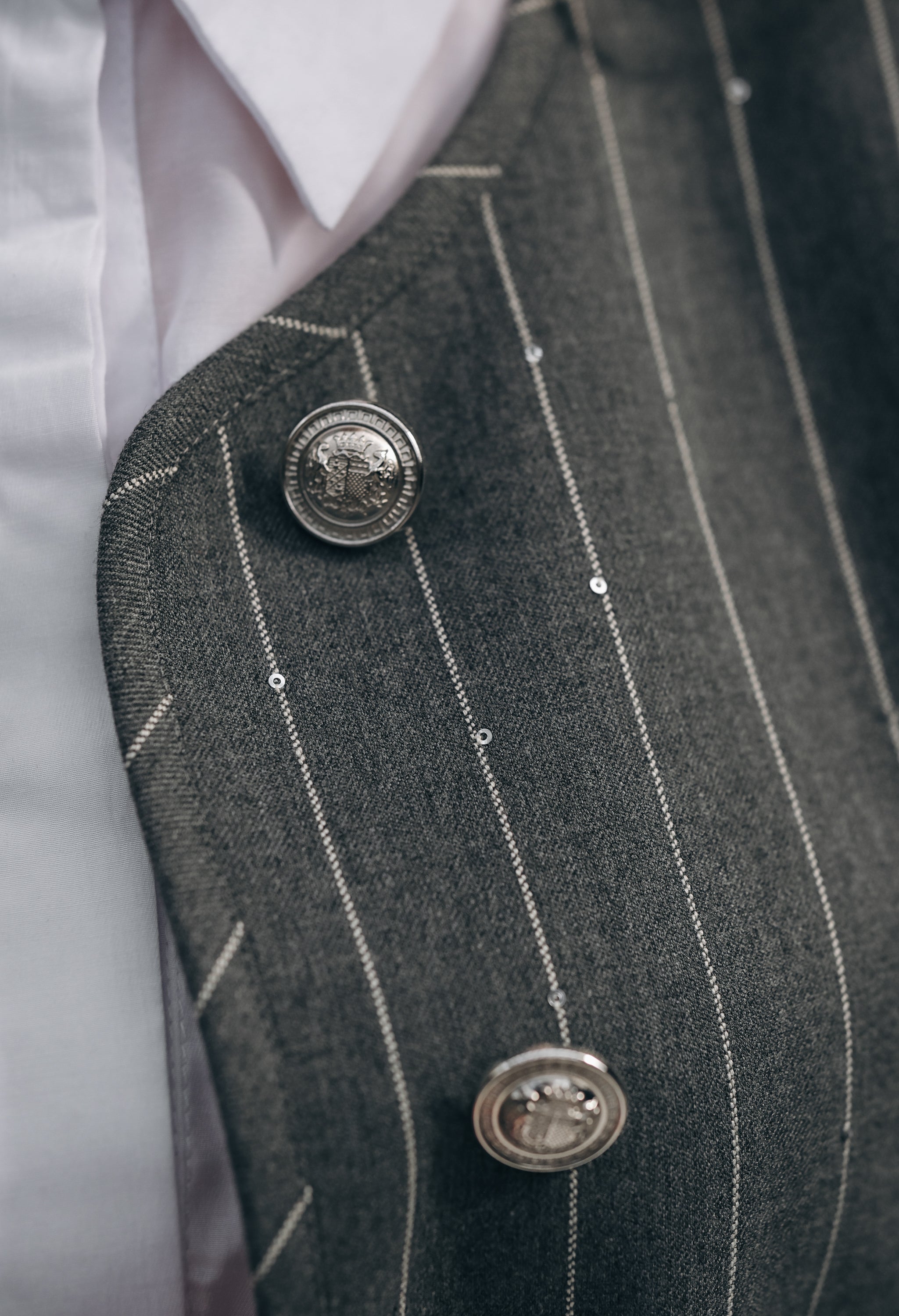 Костюм с пола молив в сиво: Atanasia