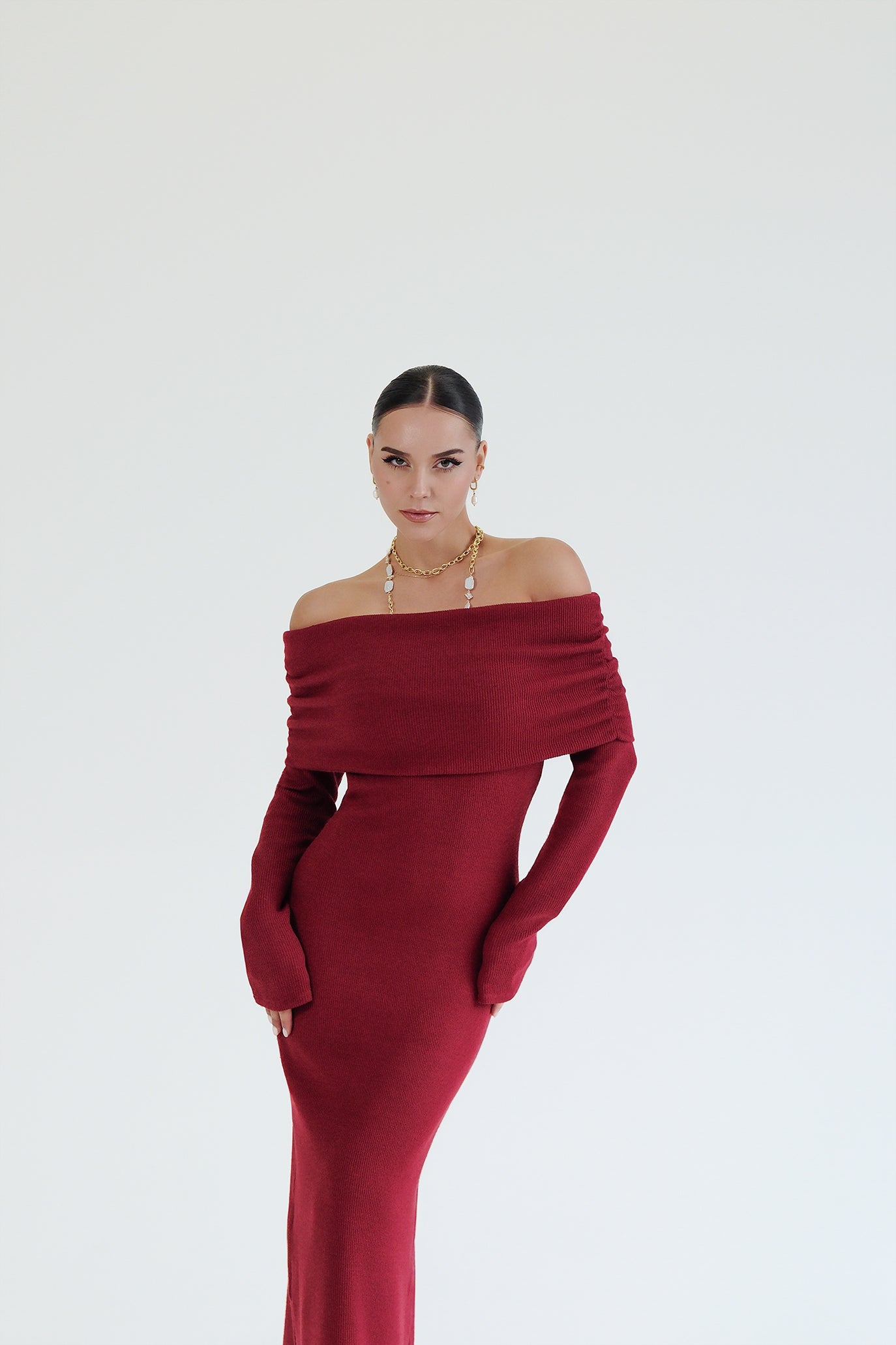 Дълга рокля с ръкави в червено: Berlinda Prestige