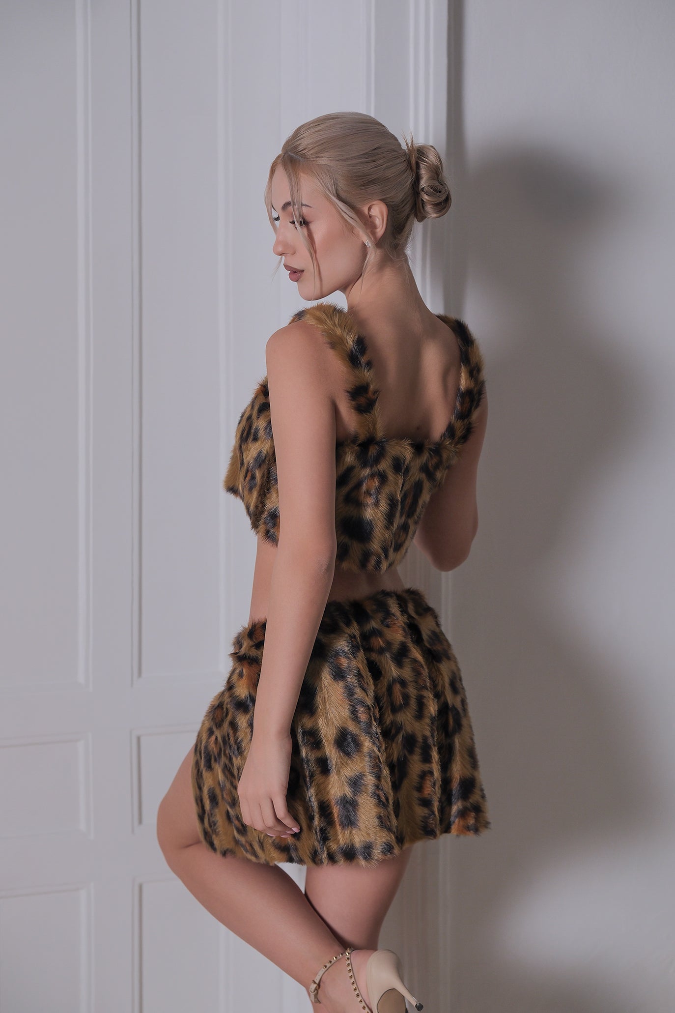 Комплект топ и пола: Leo