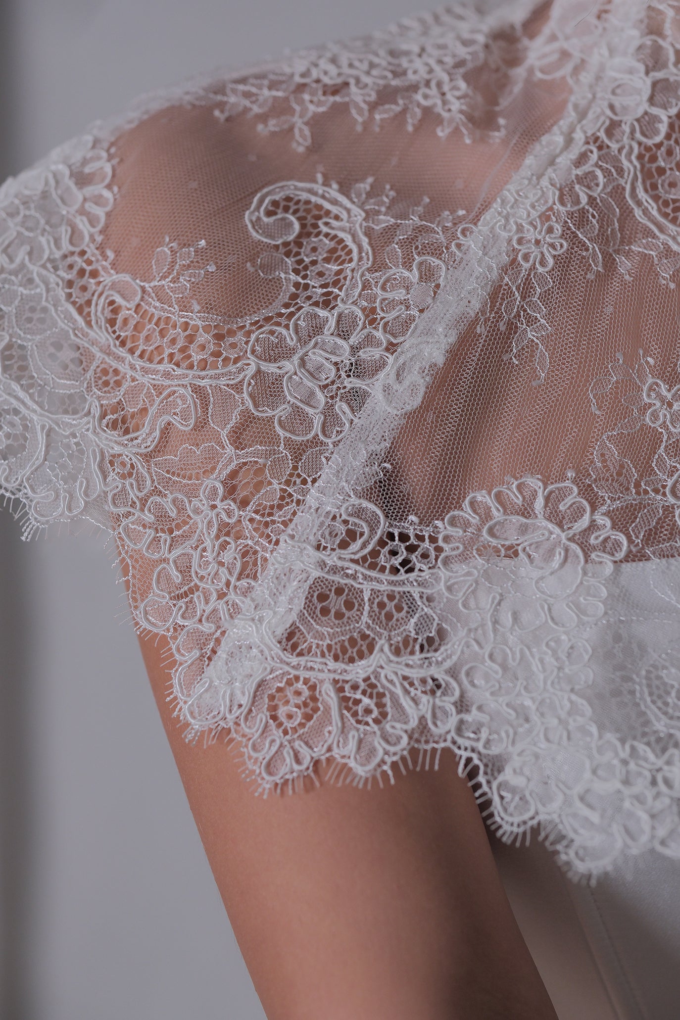 Ръчно изработена дантелена яка в бяло: Florence