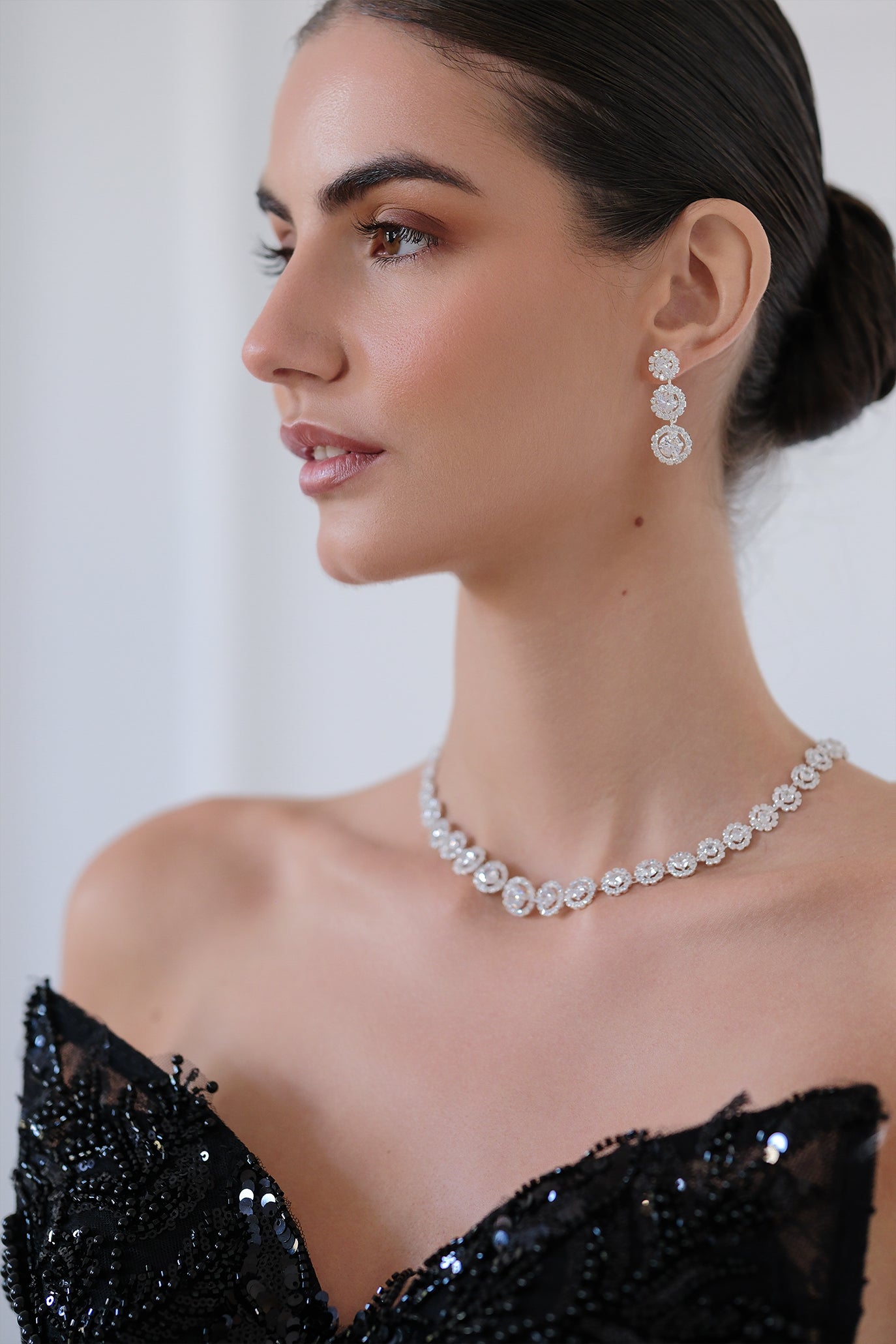 Комплект от колие и обеци: Graciela