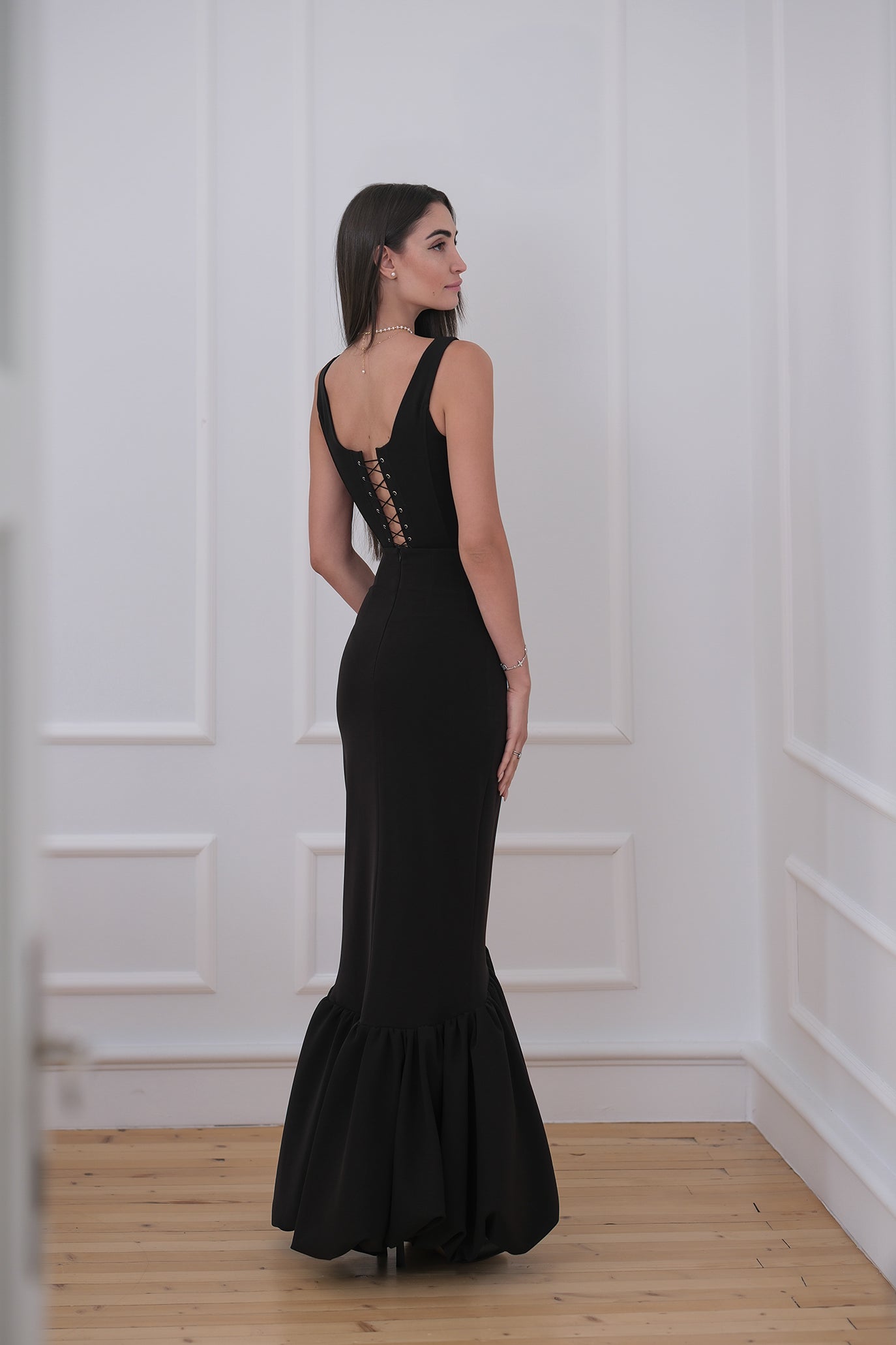 Сет от корсет и пола в черно: Selenes