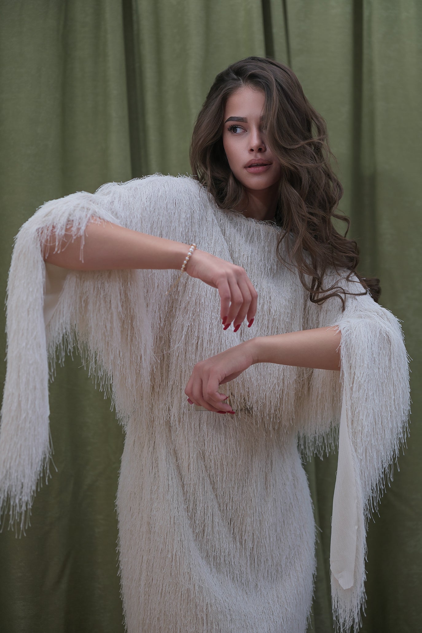 Рокля с ресни в цвят слонова кост: Eveline