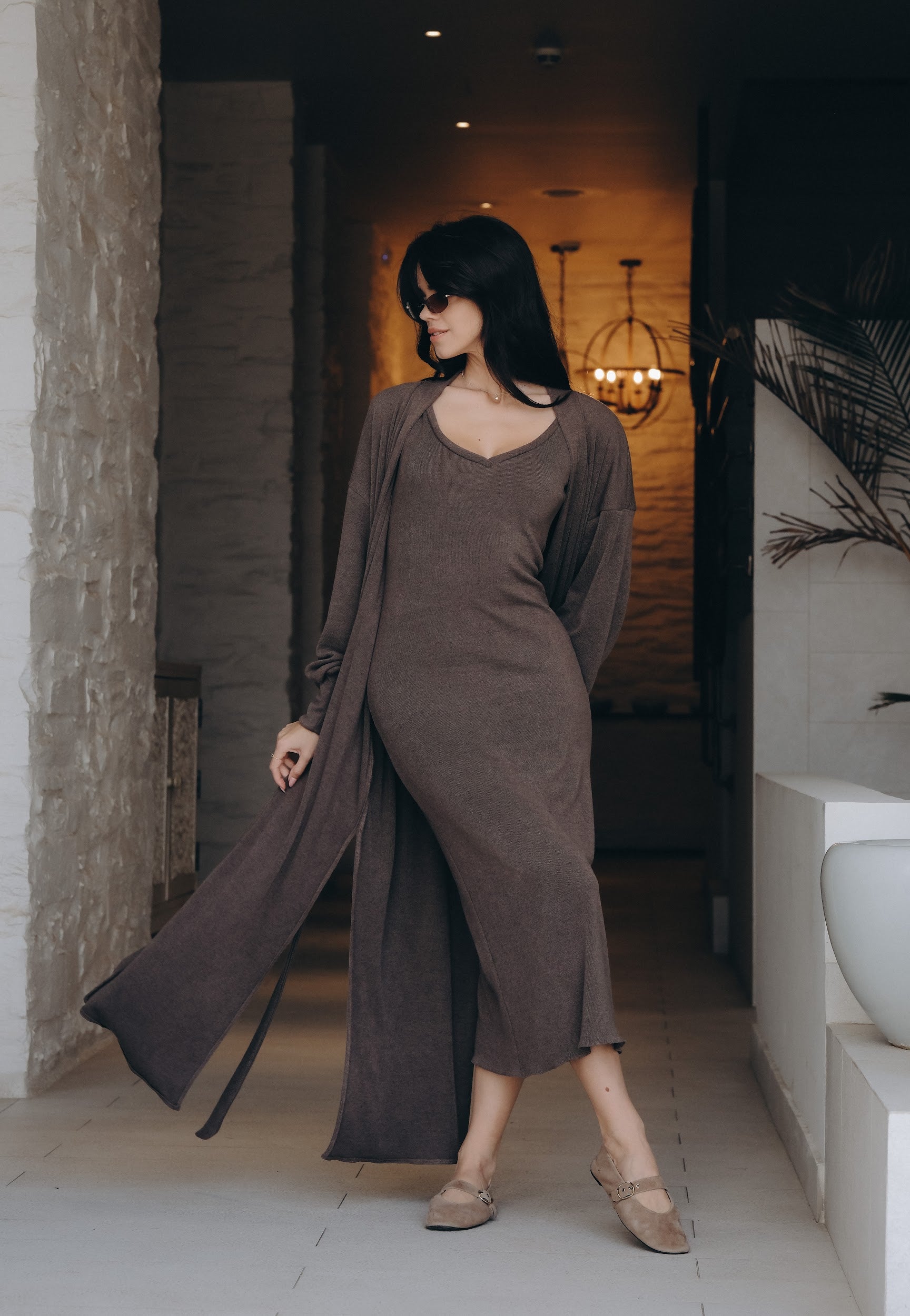 Рокля и жилетка в кафяво: Amoria Soft