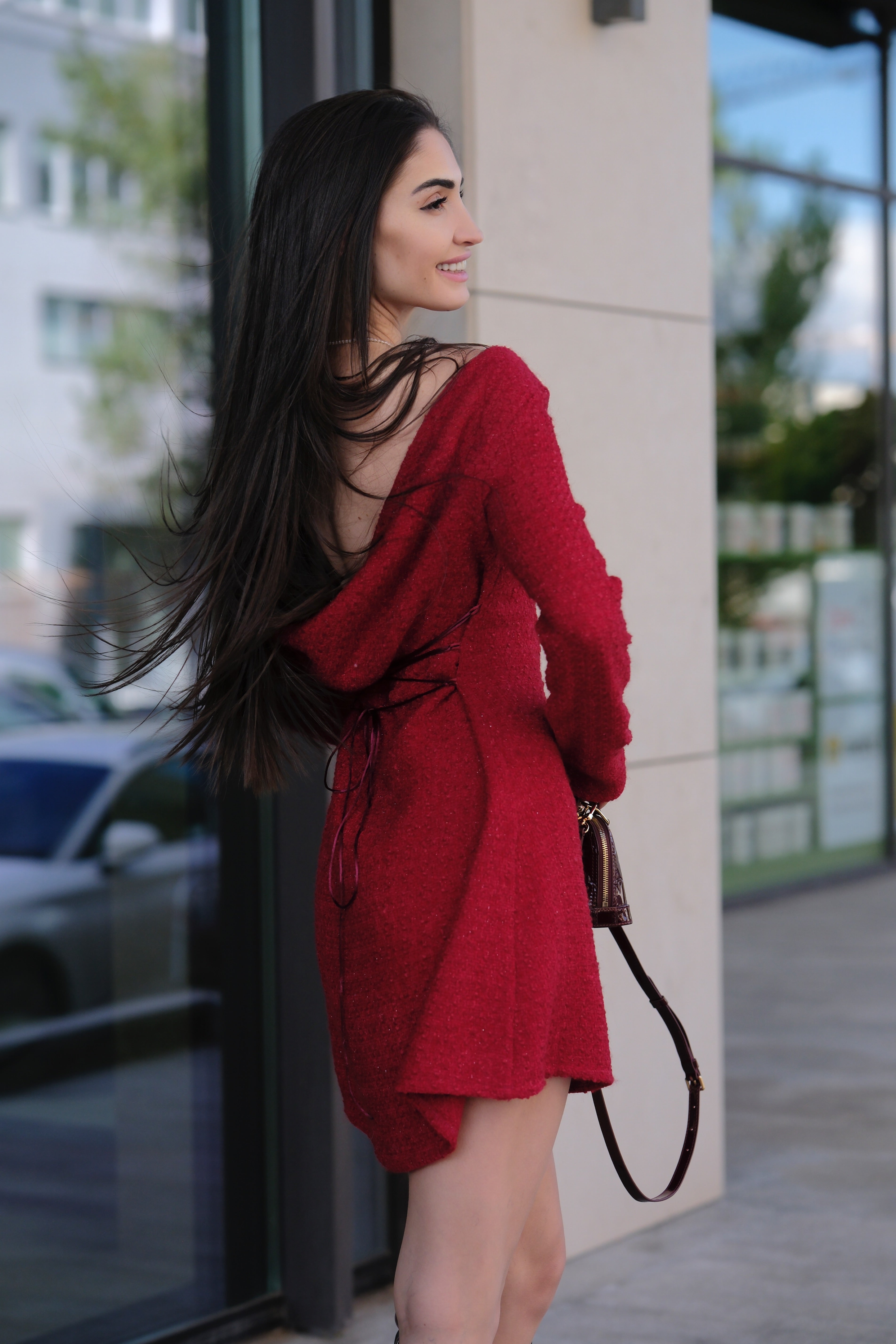 Къса топла рокля в червено: Shannel