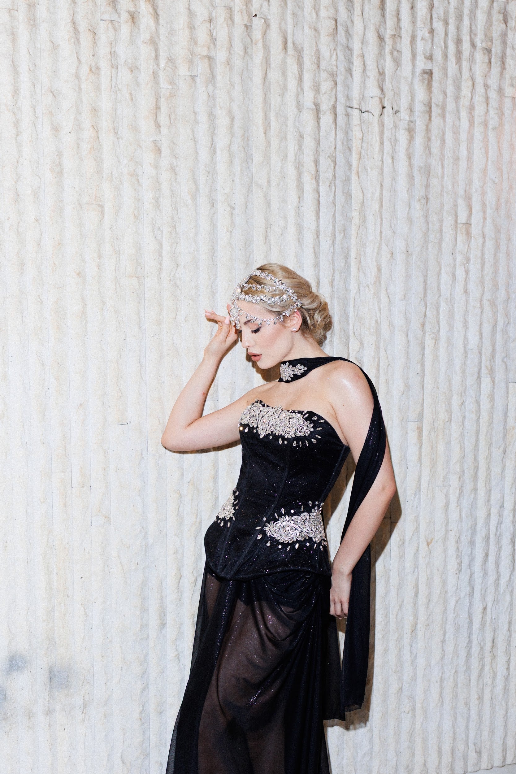 Корсет с кристали тип Swarovski: Stella