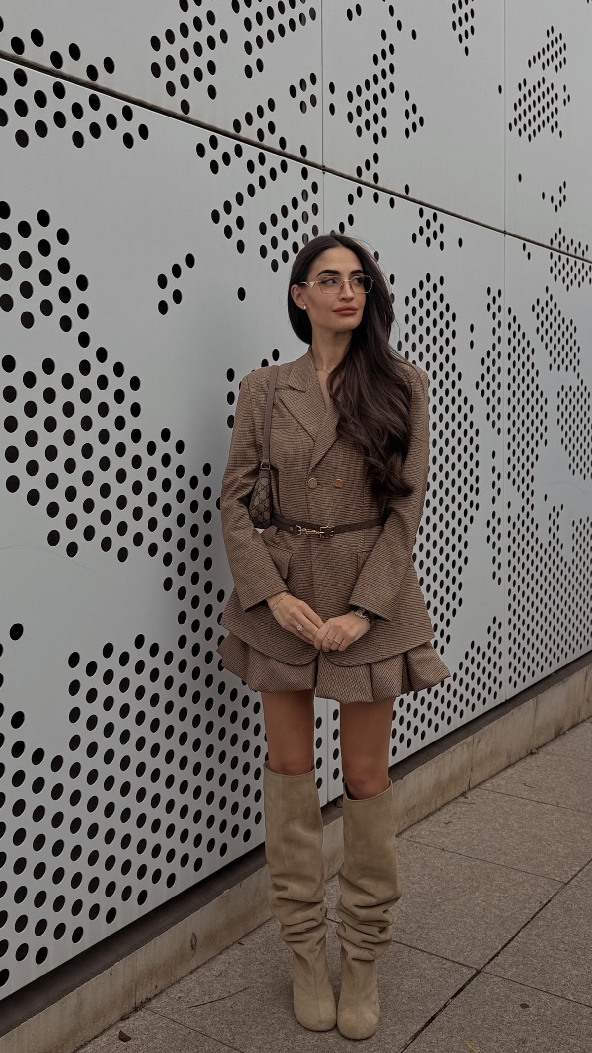 Сет в кафяво: Brunette