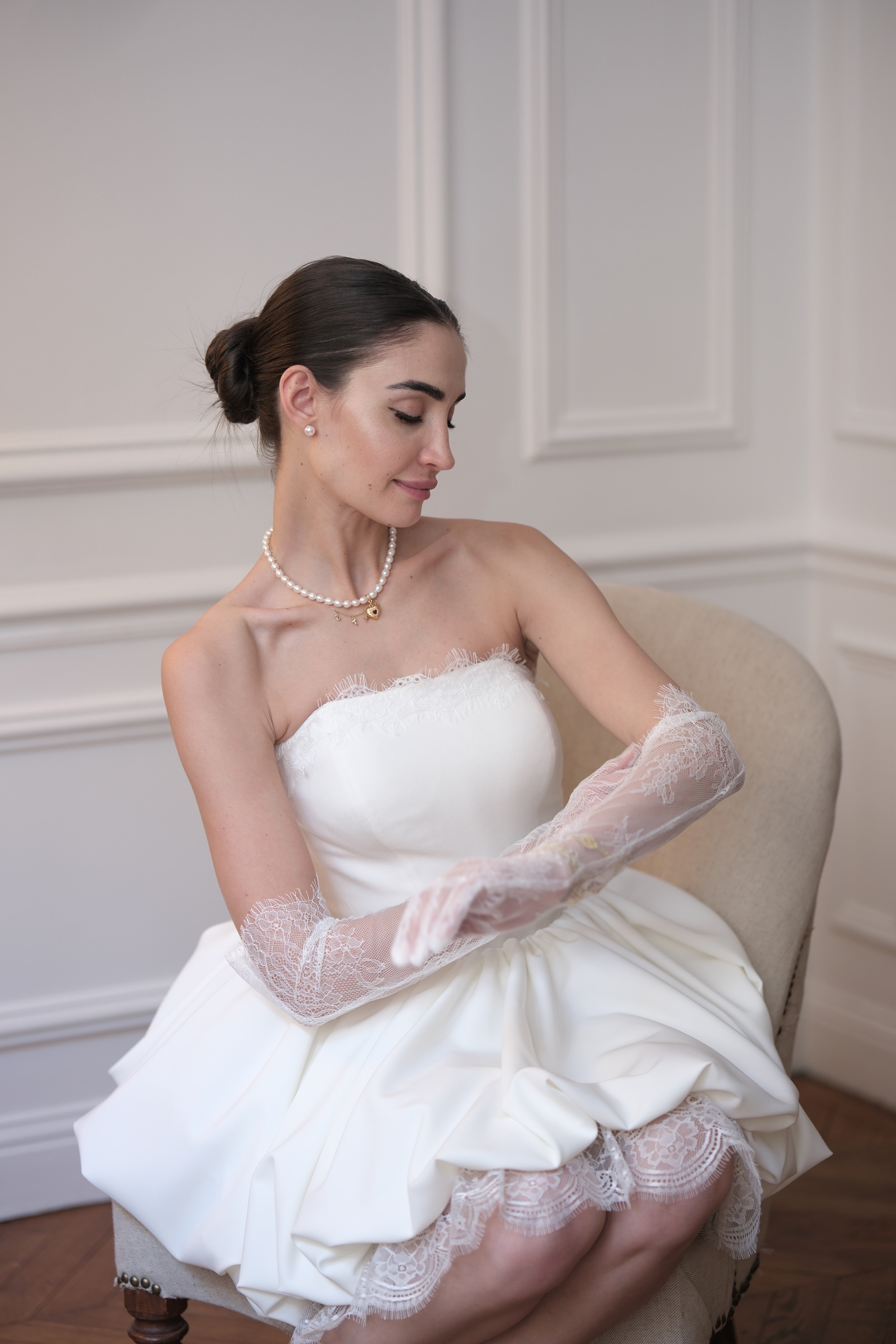 Коктейлна рокля в бяло: Selena