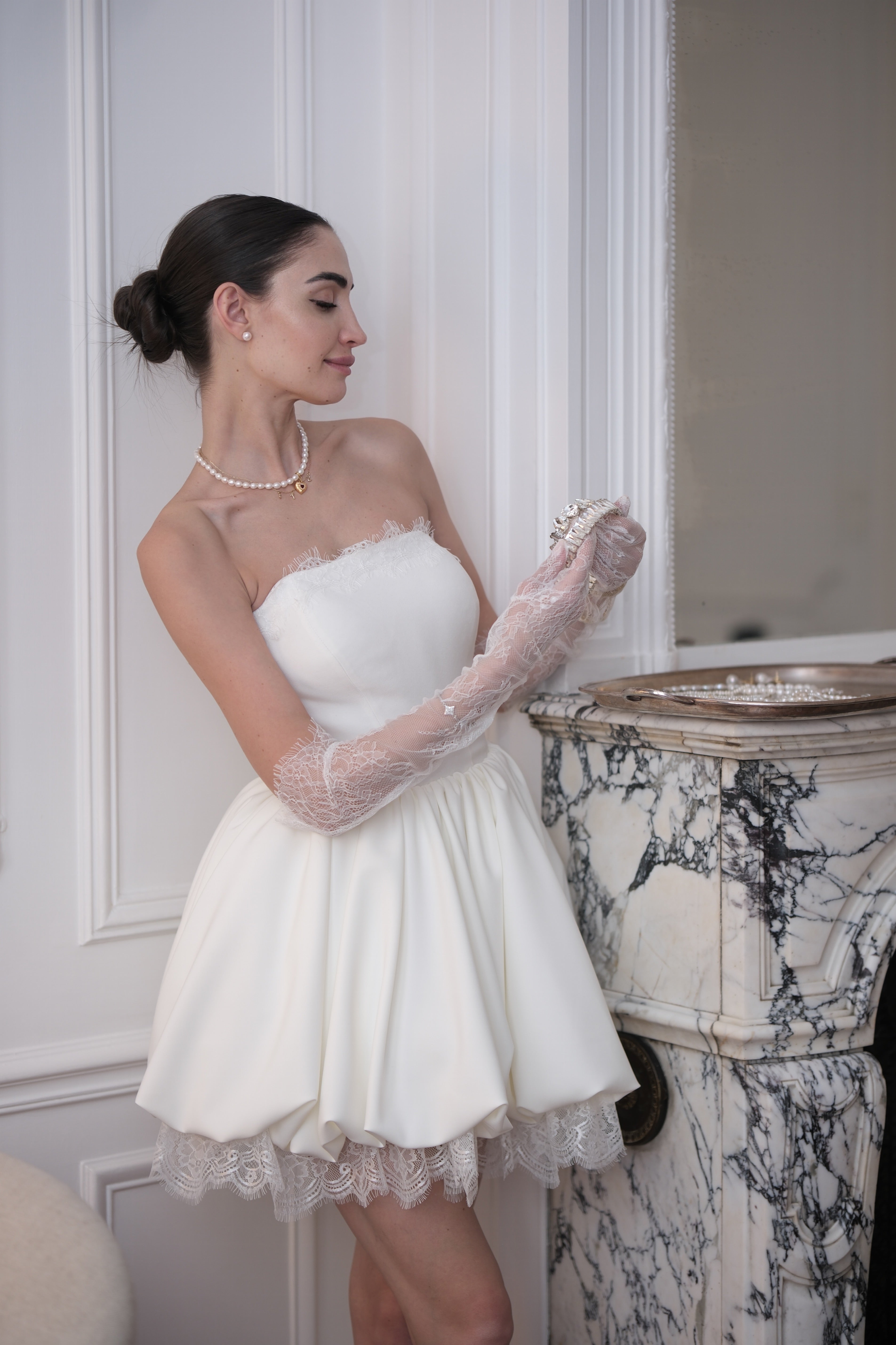 Коктейлна рокля в бяло: Selena