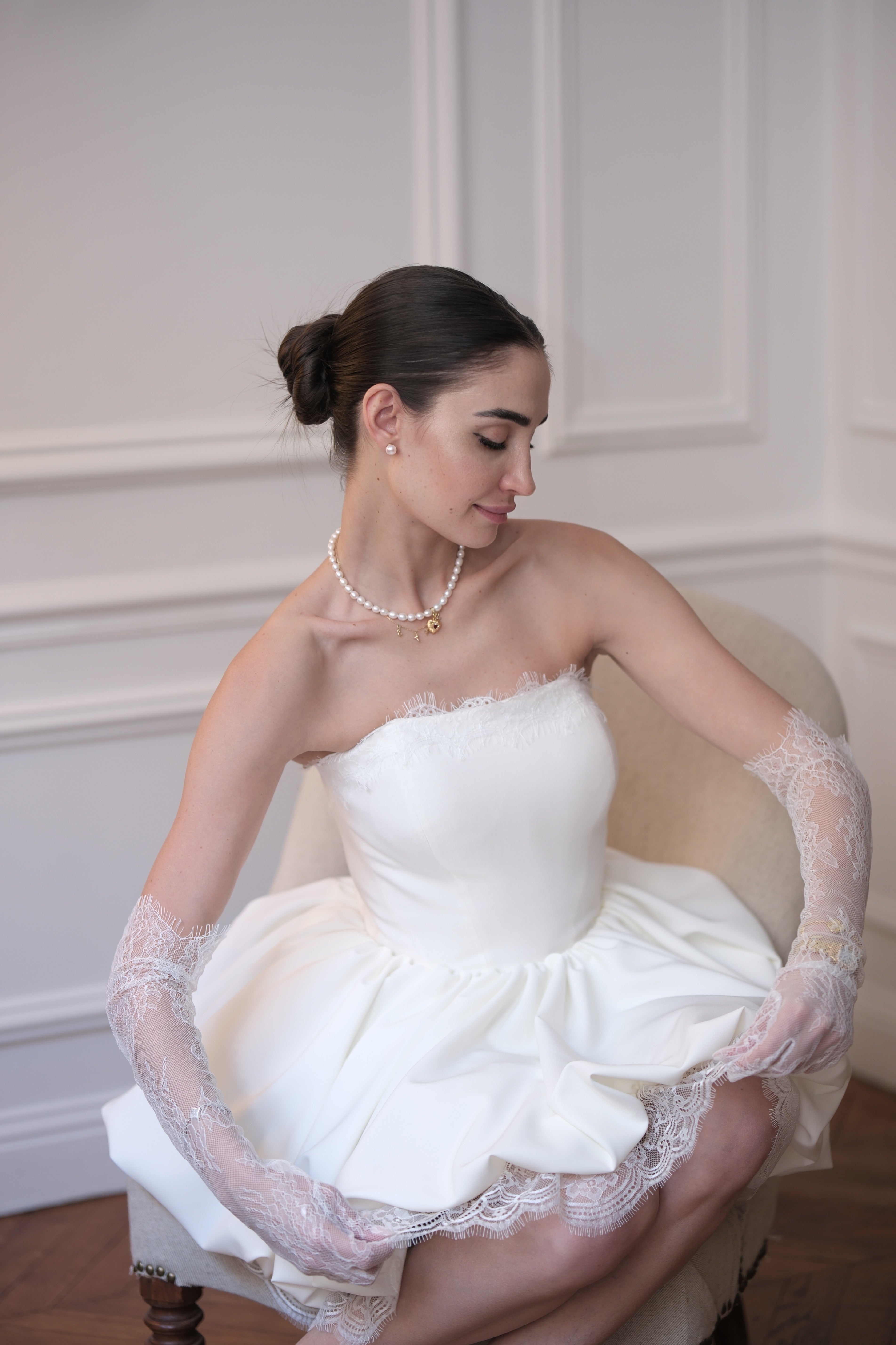 Коктейлна рокля в бяло: Selena