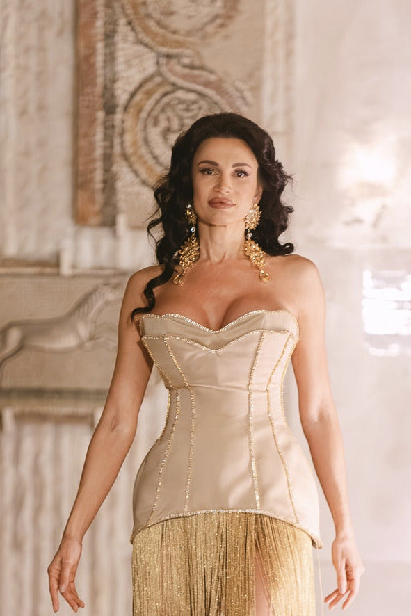 Официален сет тип рокля: Aurum Goddess