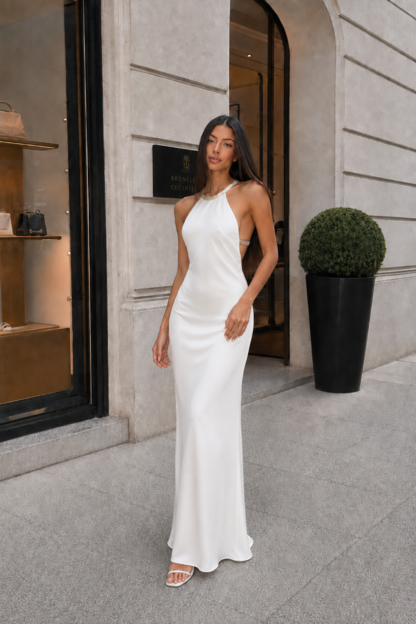 Рокля: White Touch