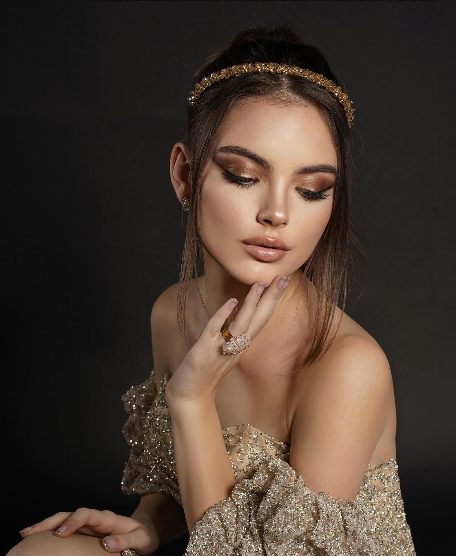 Диадема: Touch of Beige