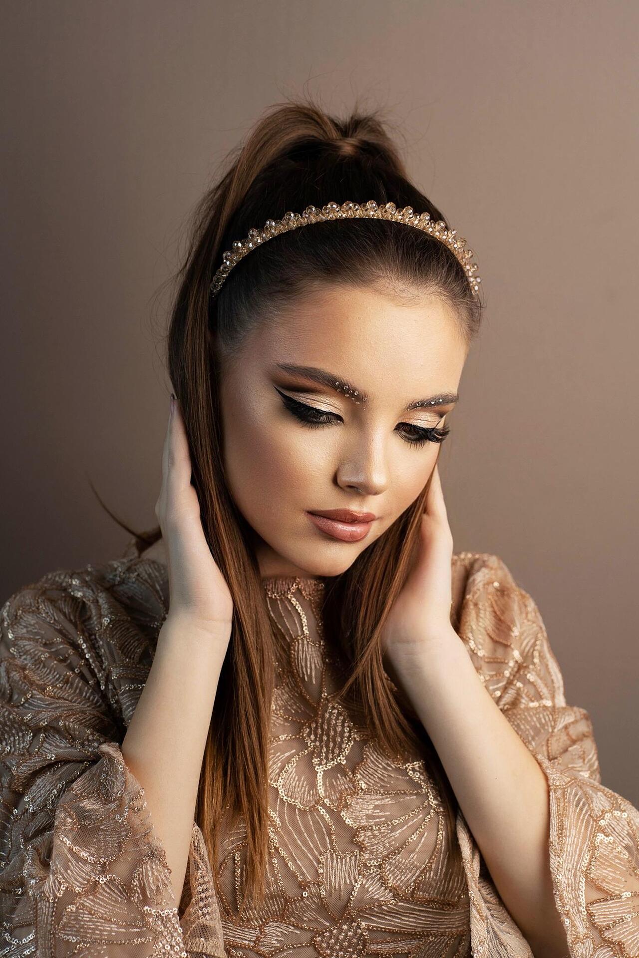Диадема: Touch of Beige