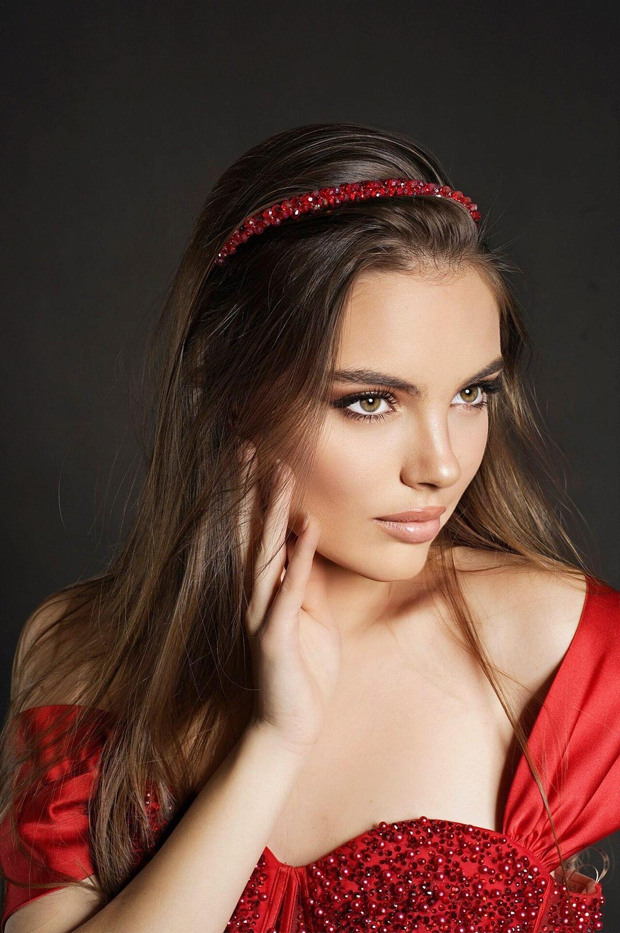 Диадема: Touch of Red