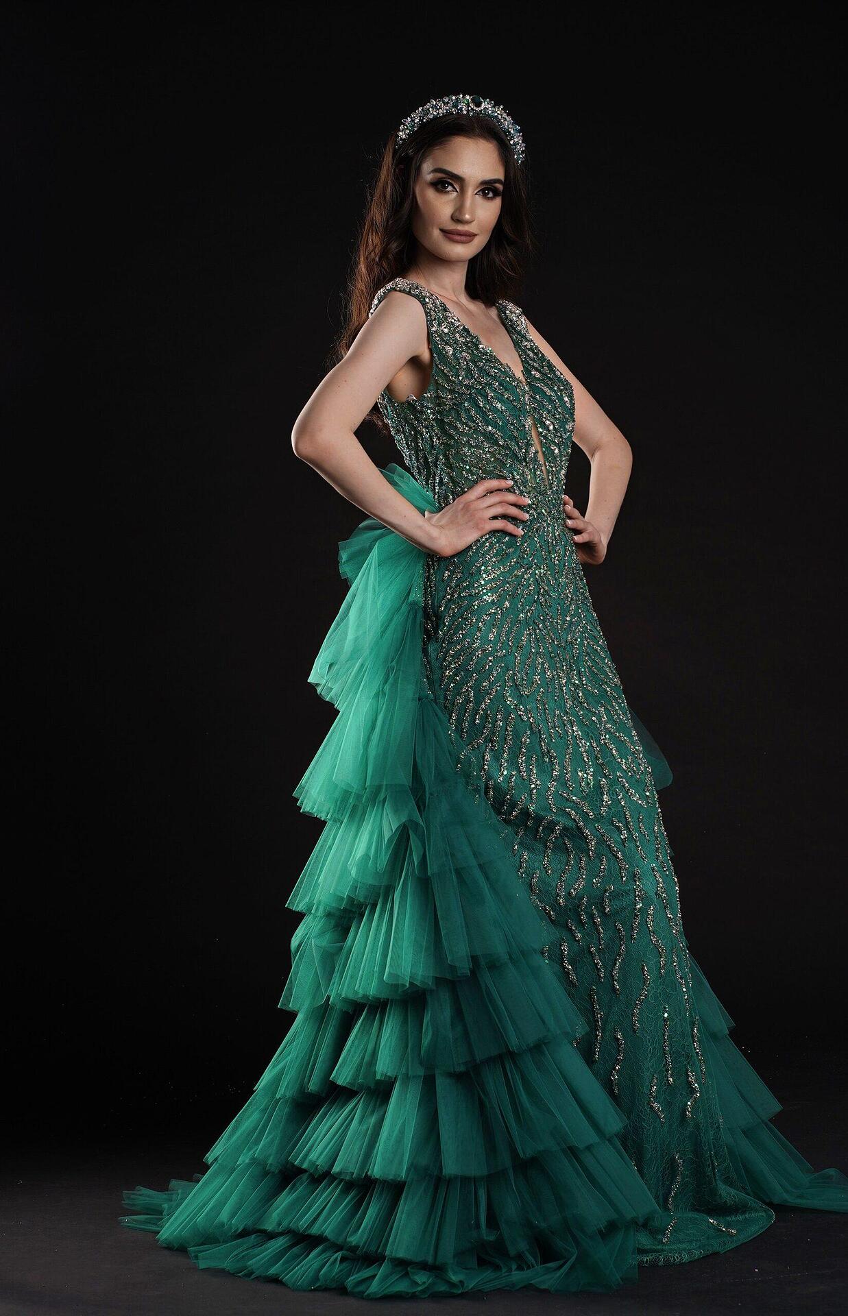 Рокля: Dress Green Crystals
