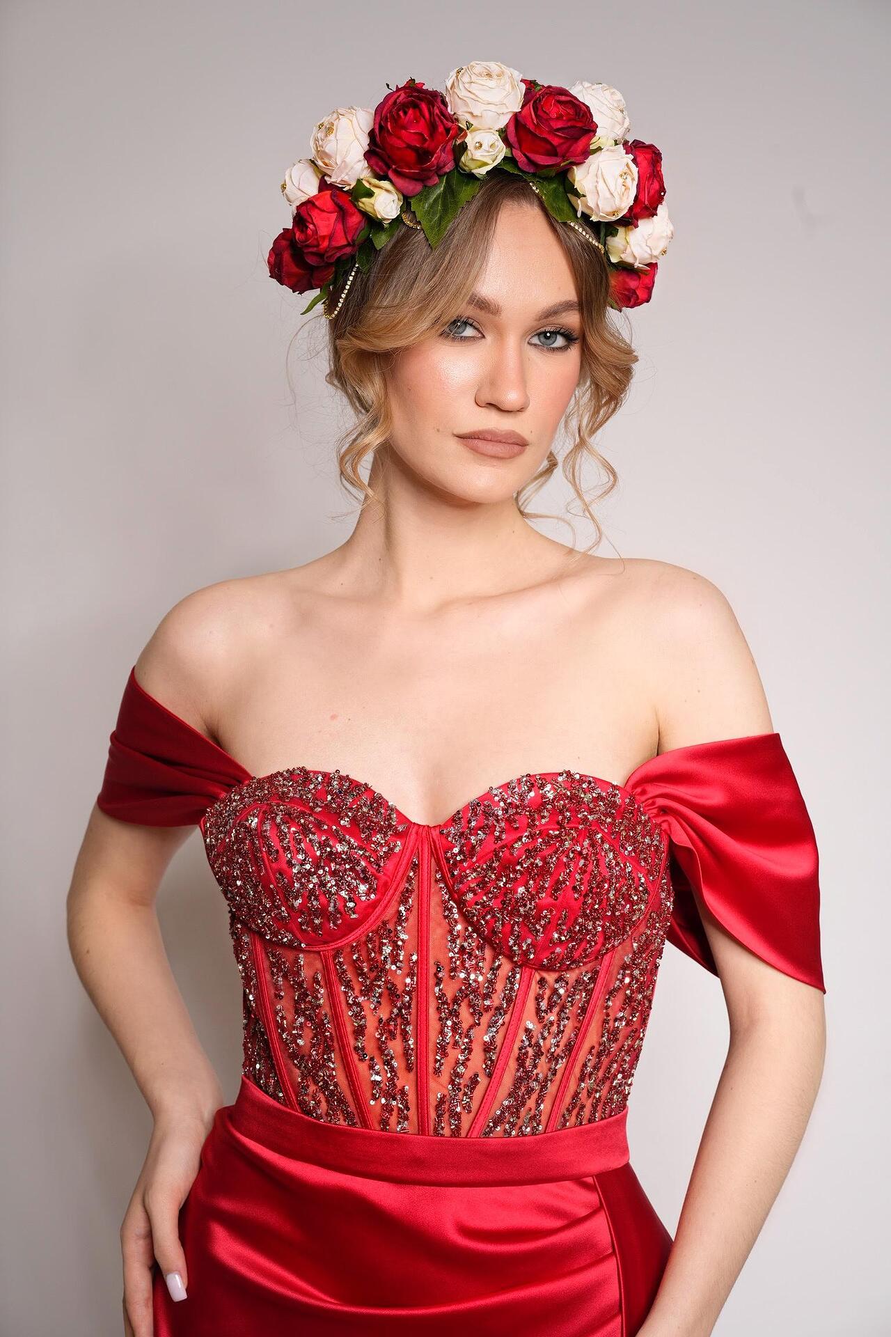 Рокля: Dress Red Queen