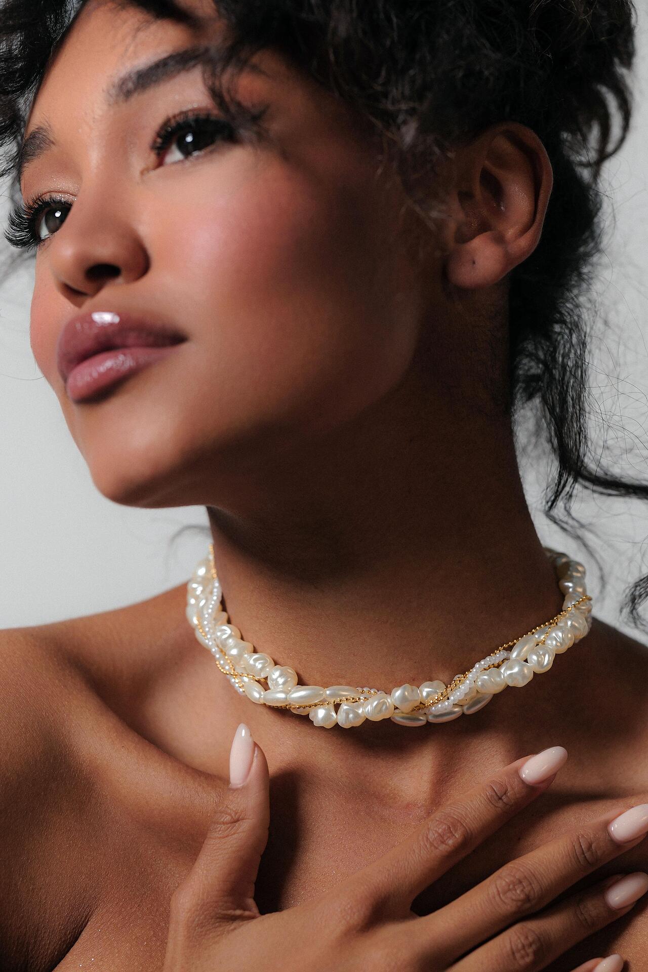 Колие с перли: Gold and Pearl