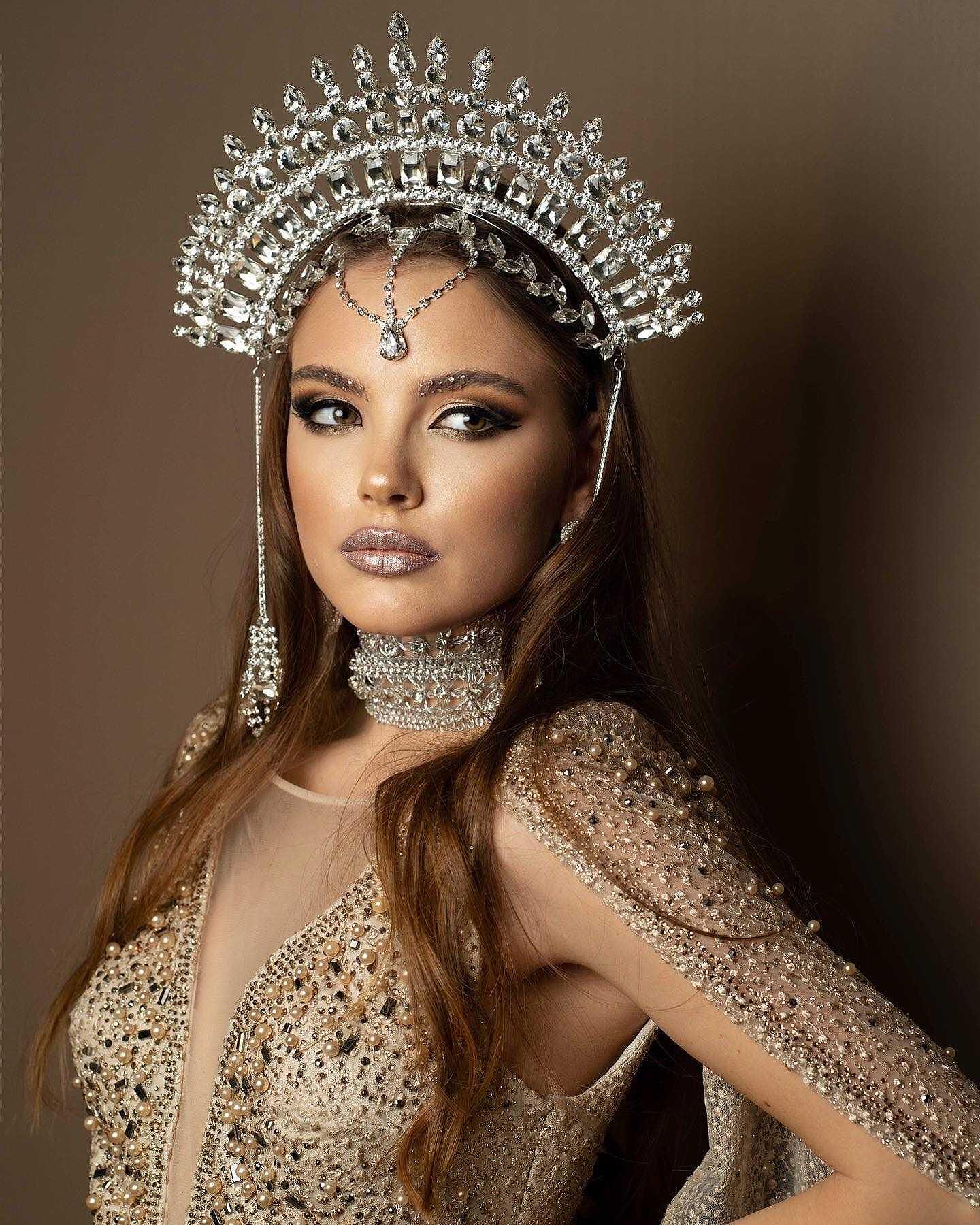 Корона: Empress