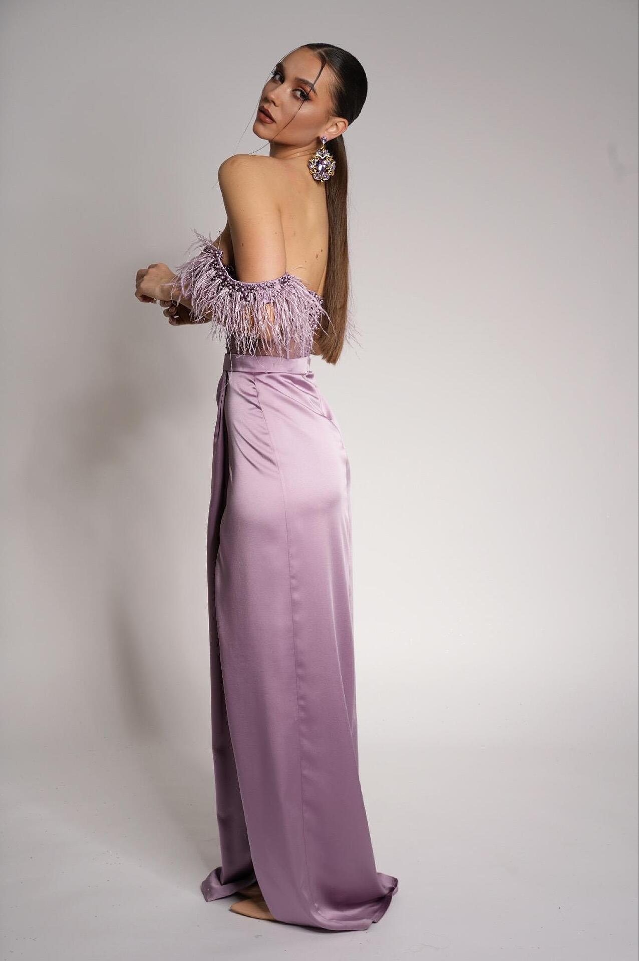Рокля с пера: Purple Feathers
