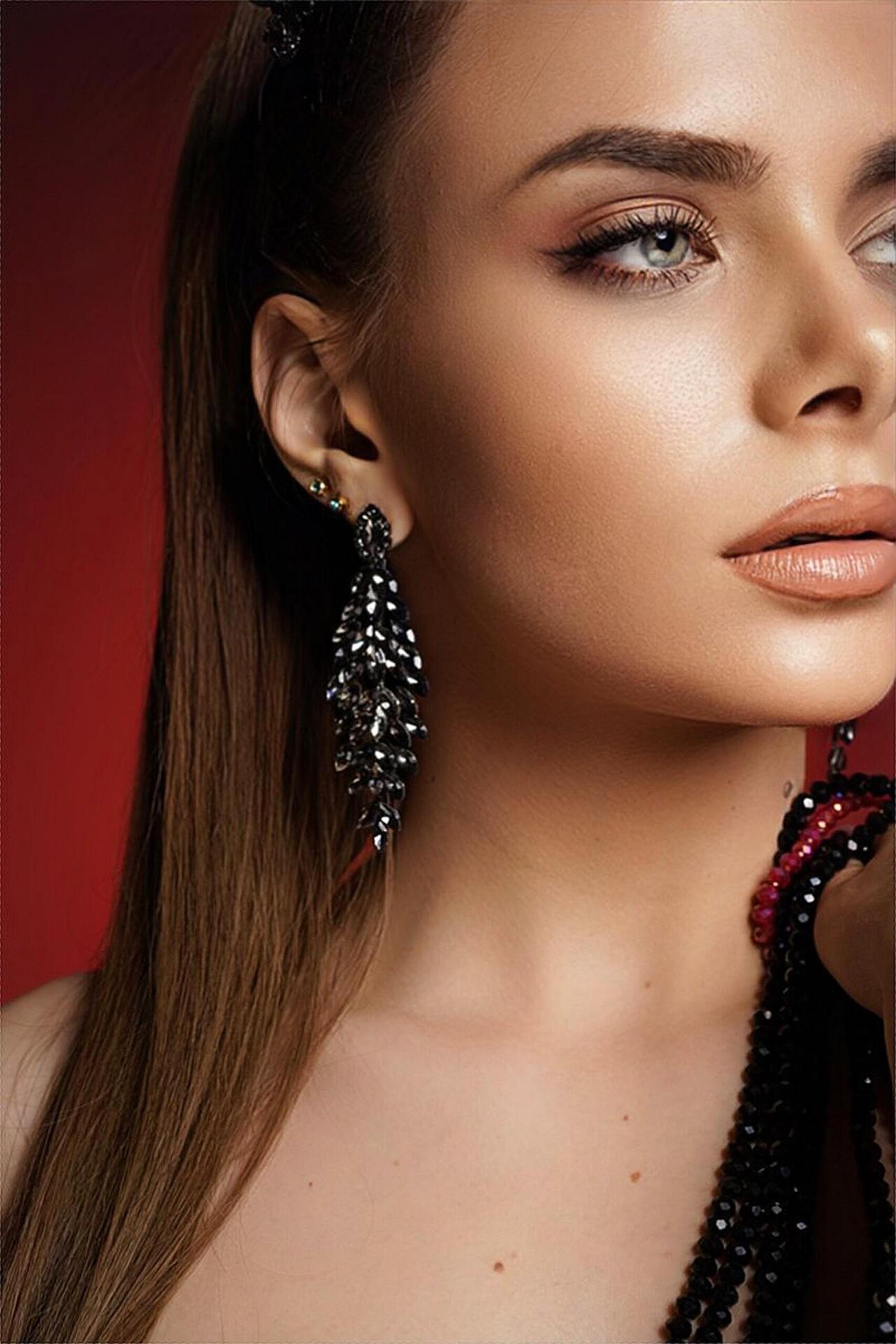 Обеци: Grey Earrings